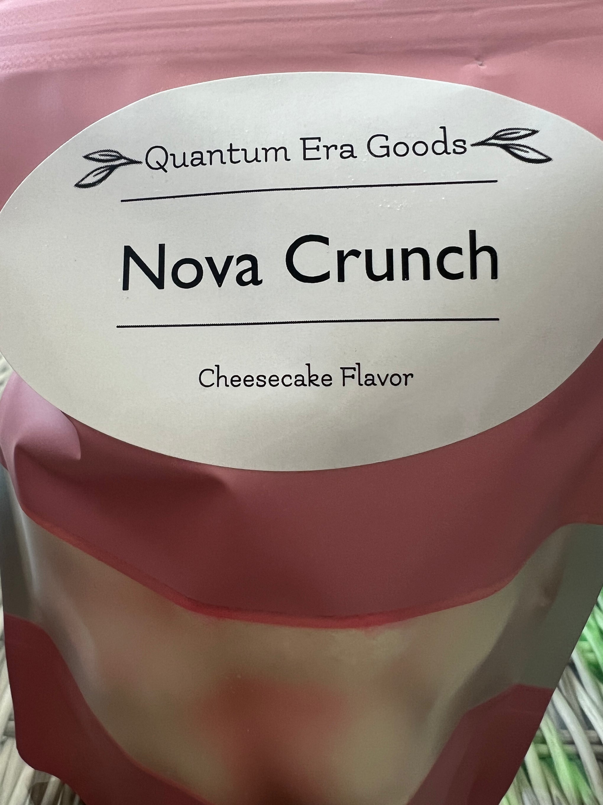 Nova Crunch (Strawberry cheesecake )
