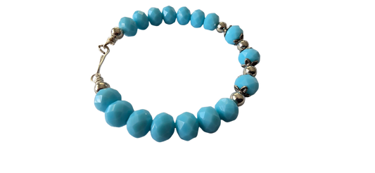 “Ocean Bloom” – Turquoise Faceted Bead Bracelet